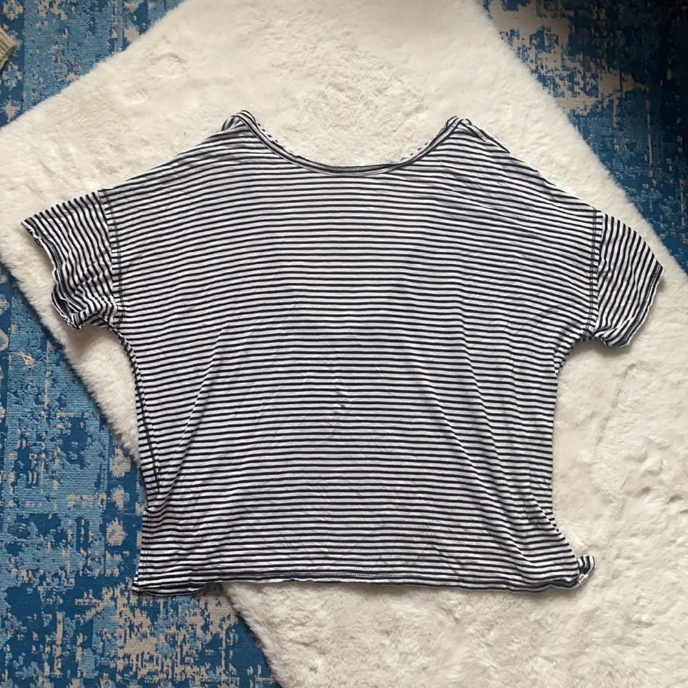 Billabong low scoop back tee